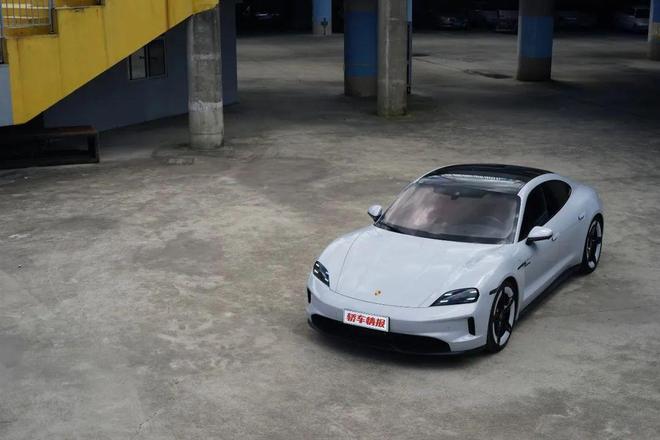 需多言保时捷Taycan 4新葡京娱乐城【路试】强者无(图11) 需多言保时捷Taycan 4新葡京娱乐城【路试】强者无(图11)